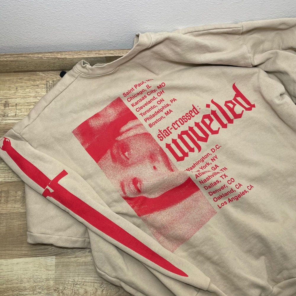 Kacey Musgraves Star-Crossed Unveiled Tour Sweatshirt Tan Dagger Graphic Medium